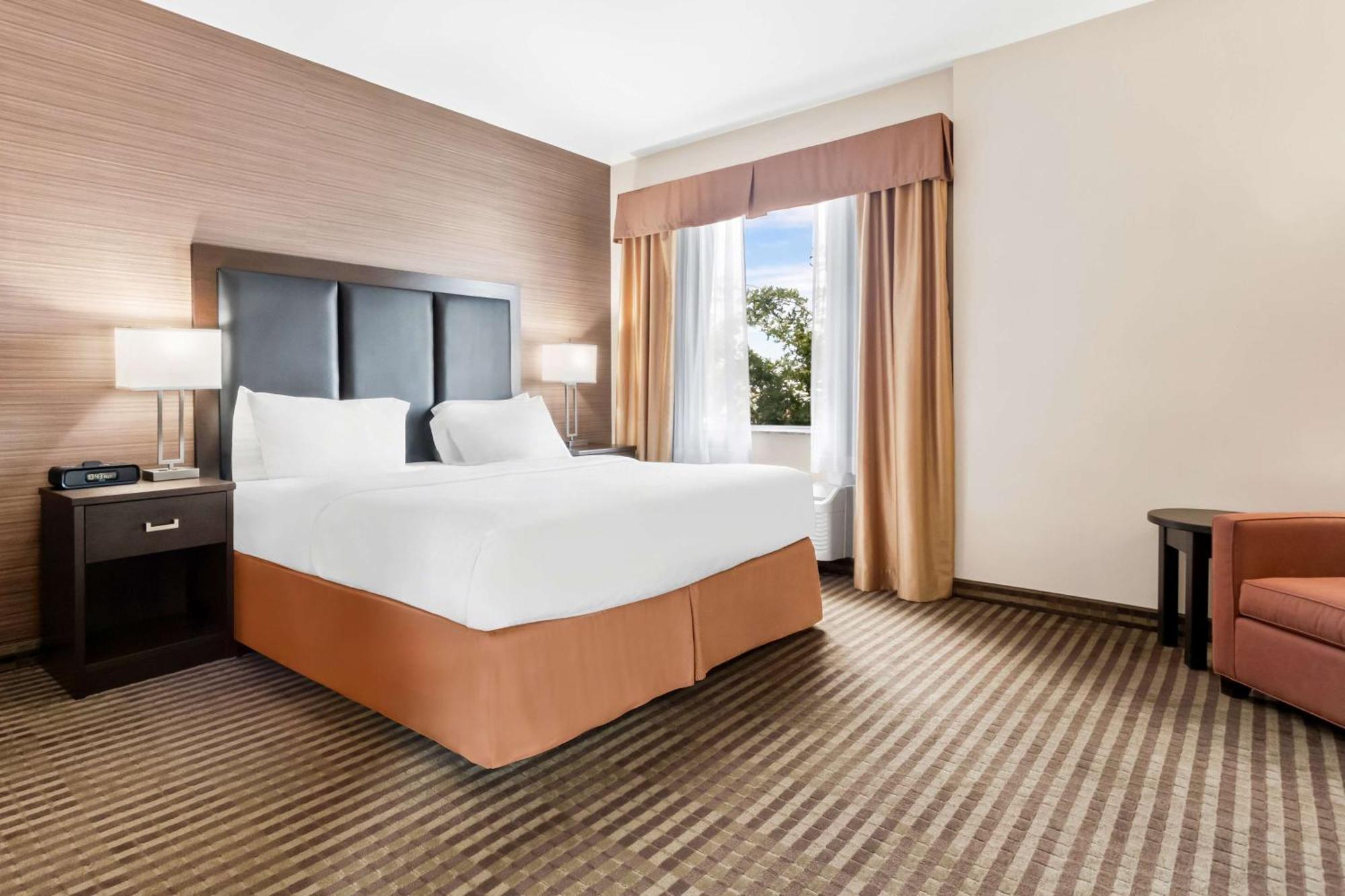 Best Western Plus Fergus Hotel Εξωτερικό φωτογραφία