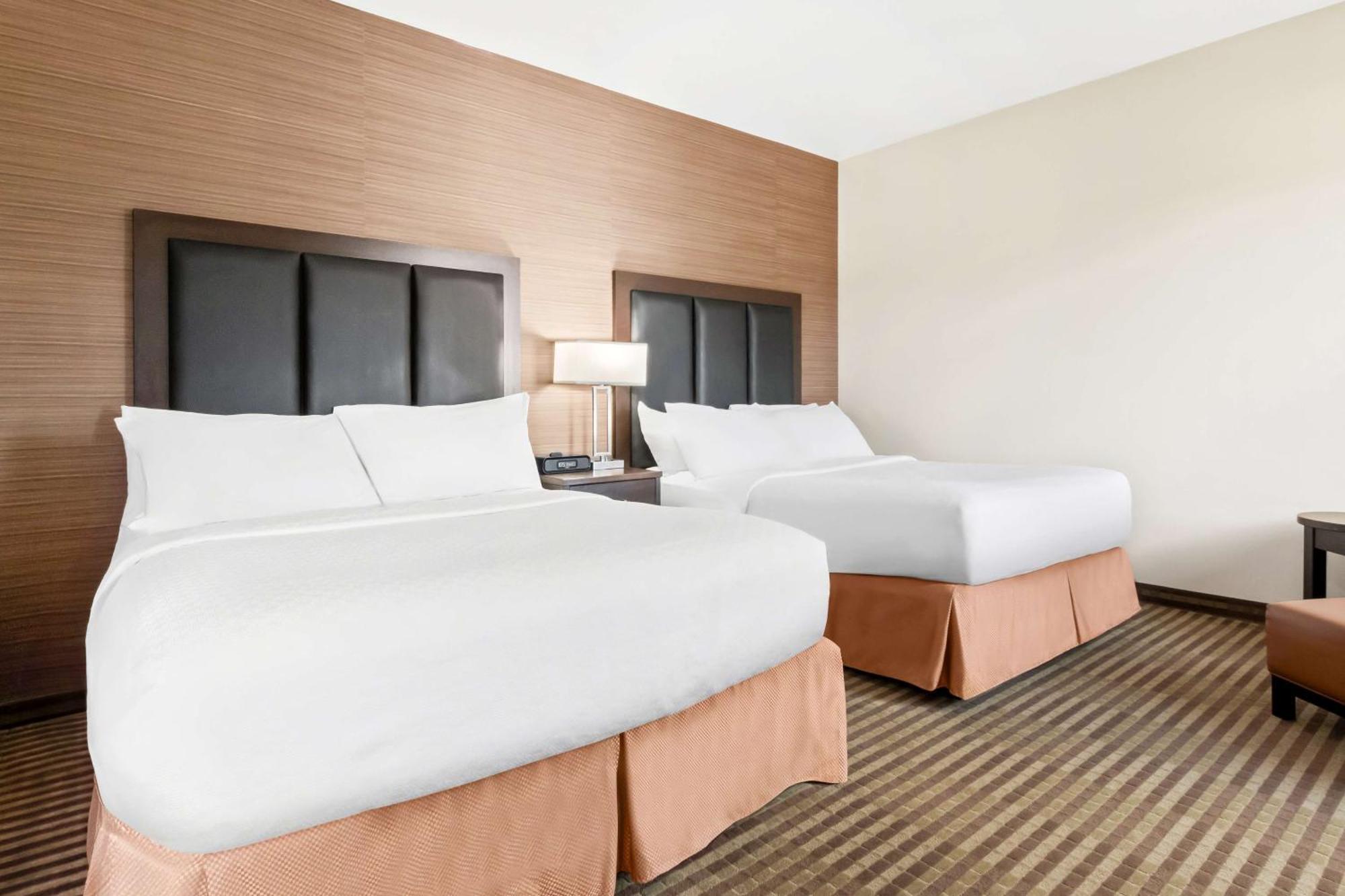Best Western Plus Fergus Hotel Εξωτερικό φωτογραφία
