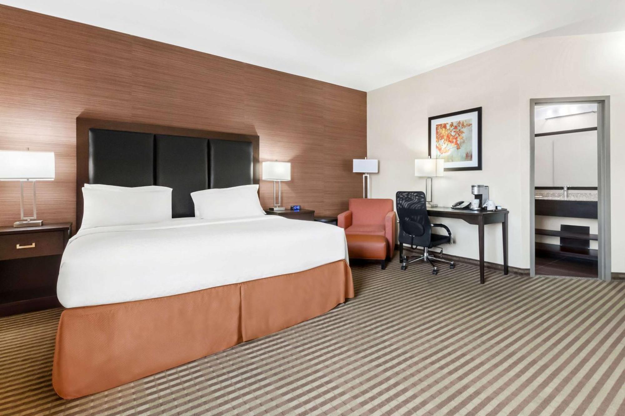 Best Western Plus Fergus Hotel Εξωτερικό φωτογραφία