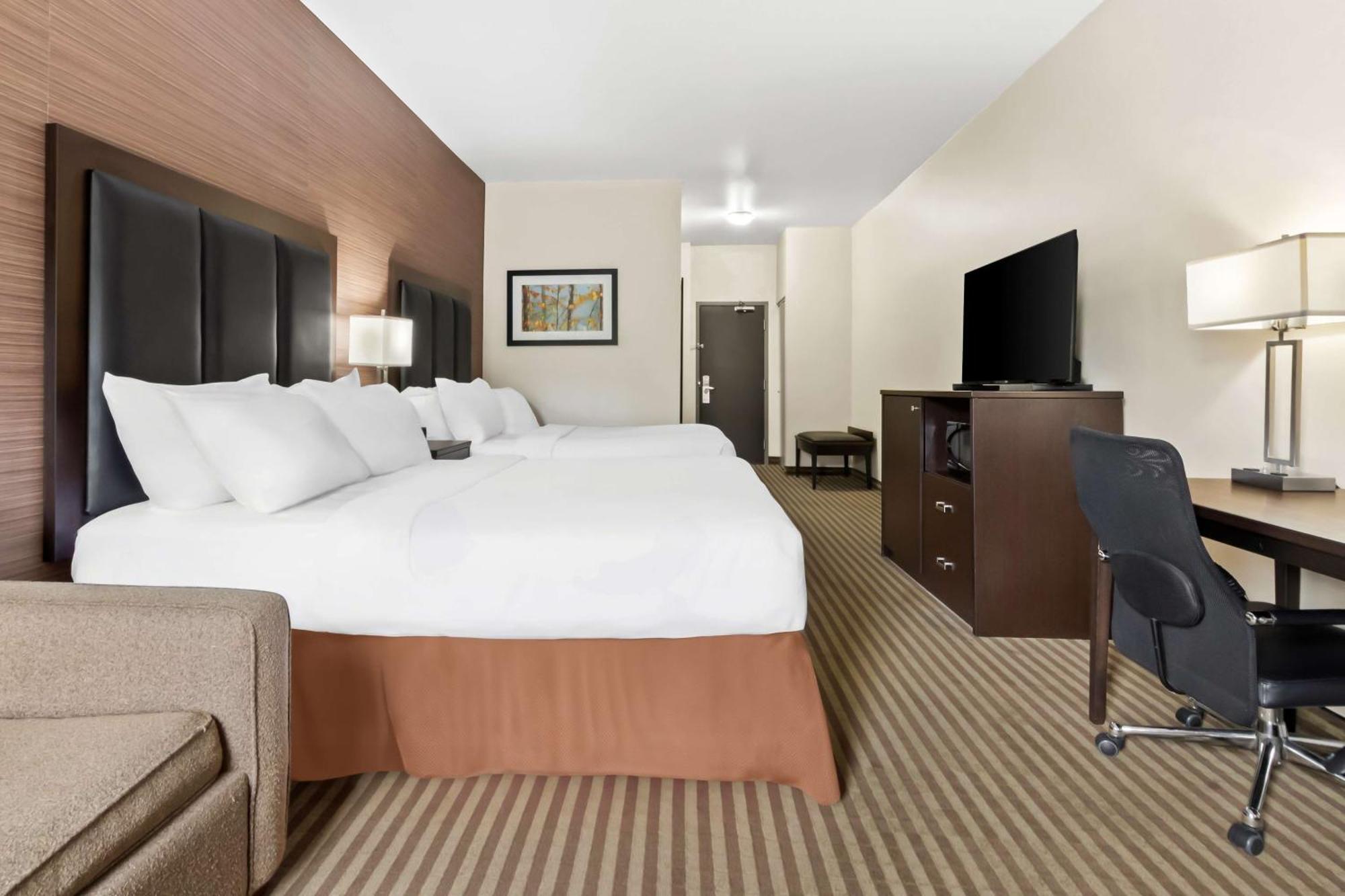 Best Western Plus Fergus Hotel Εξωτερικό φωτογραφία