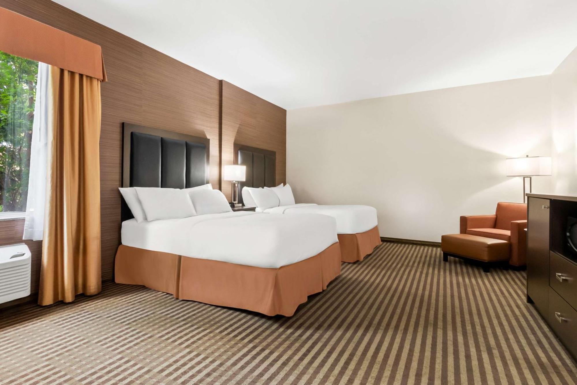 Best Western Plus Fergus Hotel Εξωτερικό φωτογραφία