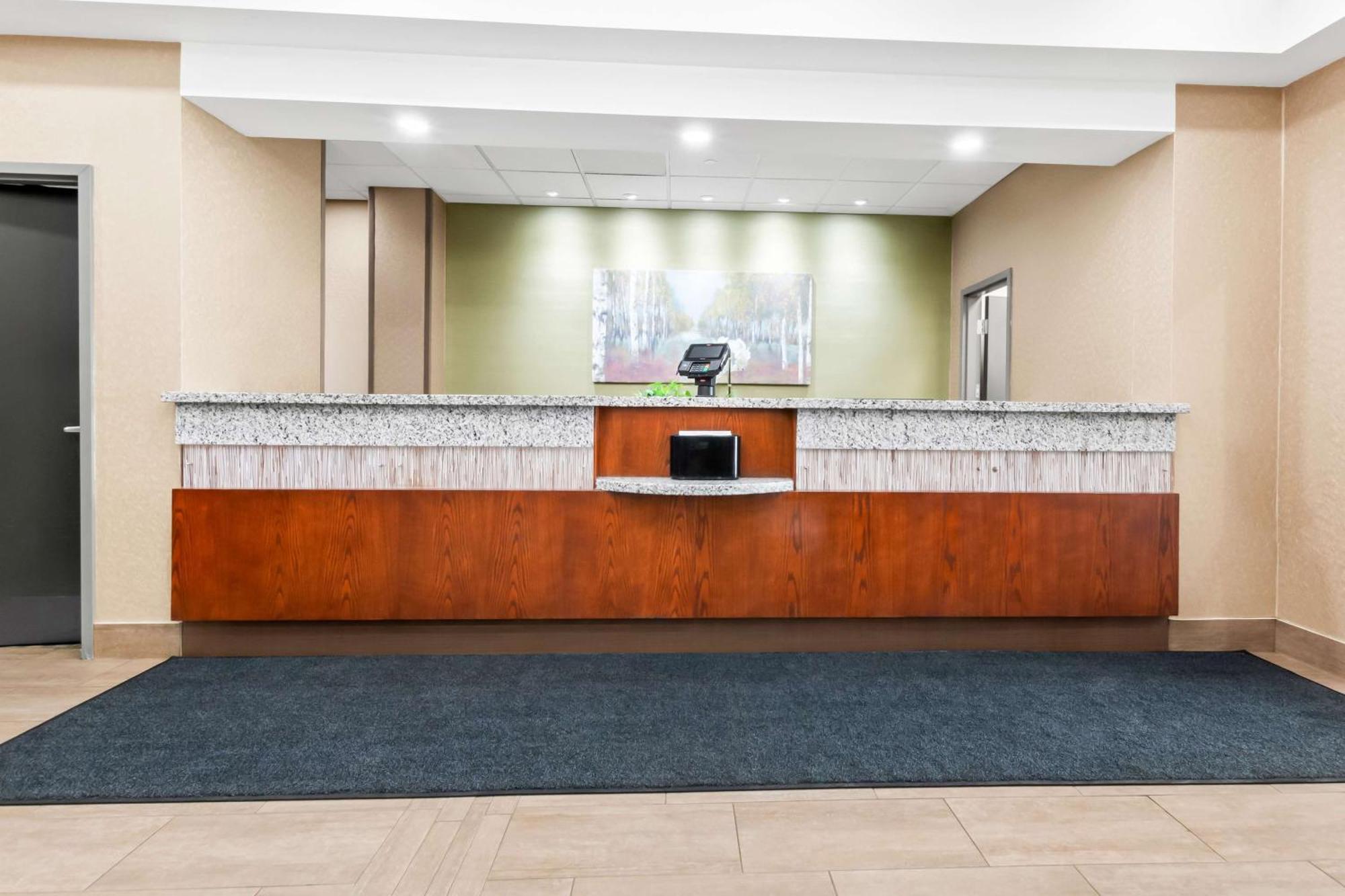 Best Western Plus Fergus Hotel Εξωτερικό φωτογραφία